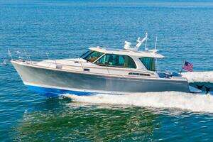 2024 Sabre 43  Salon Express thumbnail 6