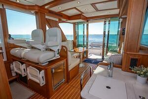 Silver Spirit 43ft Sabre Yacht For Sale