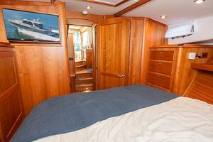 Silver Spirit 43ft Sabre Yacht For Sale