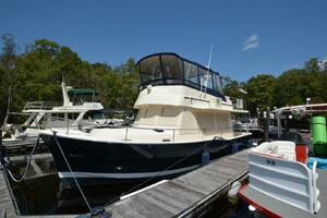 Standing By 40ft Mainship Yacht For Sale