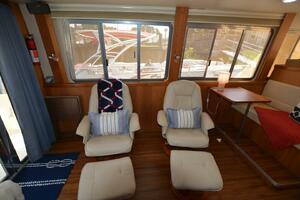 Standing By 40ft Mainship Yacht For Sale