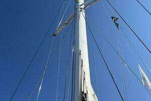 2011 Hylas 70 thumbnail 12