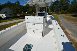 Hot Hooks 33ft Contender Yacht For Sale