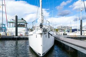 30ft Beneteau Yacht For Sale