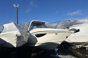 28ft Regal Yacht For Sale