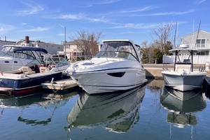 28ft Regal Yacht For Sale