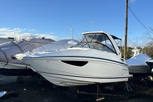 28ft Regal Yacht For Sale