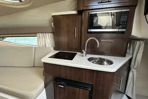 28ft Regal Yacht For Sale