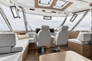 2022 Aquila 54 thumbnail 66