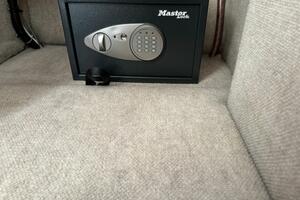 MISS VERMONT 32ft Nordic Tugs Yacht For Sale