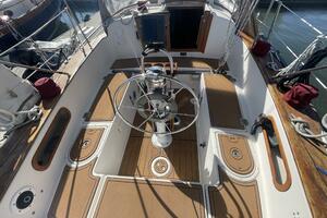 Inamorata 36ft Pearson Yacht For Sale
