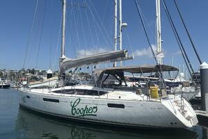 Coopers 52ft Jeanneau Yacht For Sale