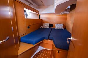 Coopers 52ft Jeanneau Yacht For Sale
