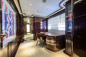 2014 Feadship 60 Meter Motor Yacht thumbnail 21