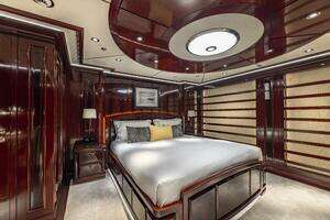 2014 Feadship 60 Meter Motor Yacht thumbnail 35