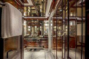 2014 Feadship 60 Meter Motor Yacht thumbnail 27