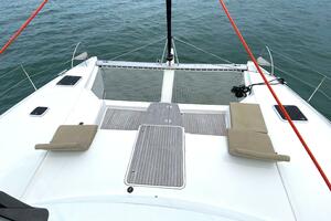 Absinthe 49ft Fountaine Pajot Yacht For Sale