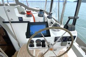 Absinthe 49ft Fountaine Pajot Yacht For Sale