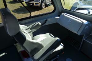 25ft Hewes Yacht For Sale