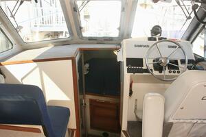 30ft Osprey Pilothouse Yacht For Sale