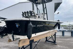 22ft Sea Born Yacht For Sale