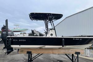 22ft Sea Born Yacht For Sale