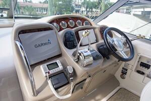 Nauti Yachty 37ft Sea Ray Yacht For Sale