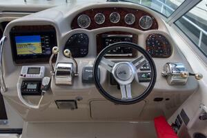 Nauti Yachty 37ft Sea Ray Yacht For Sale