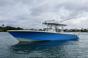 FISHY BUSINESS 39ft SeaVee Yacht For Sale