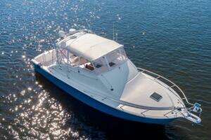 2001 Ocean Yachts 40 Express Bridge thumbnail 1