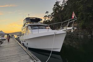 ISLAND GIRL 48ft Ocean Alexander Yacht For Sale