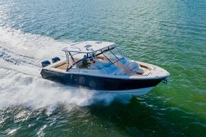 33ft Grady White Yacht For Sale