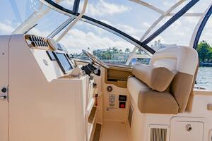 33ft Grady White Yacht For Sale