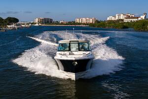 34ft Tiara Yachts Yacht For Sale