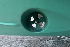 60' Jefferson bowthruster