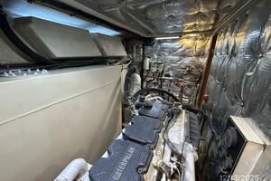 60' Jefferson starboard engine room aft