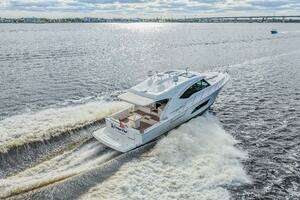 2015 Riviera 565 SUV thumbnail 40