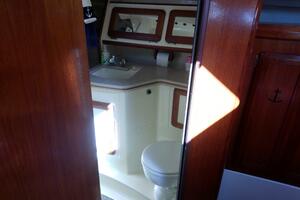 JerSea Girl  42ft Hunter Yacht For Sale