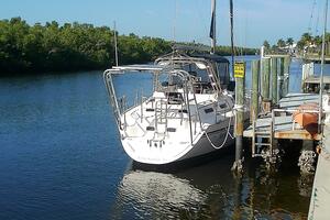 JerSea Girl  42ft Hunter Yacht For Sale