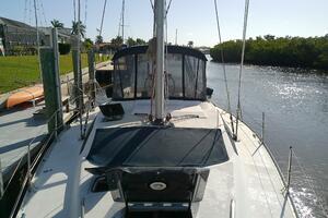 JerSea Girl  42ft Hunter Yacht For Sale