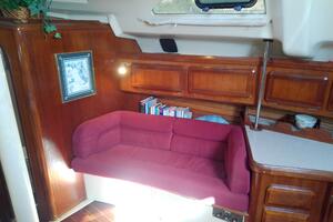 JerSea Girl  42ft Hunter Yacht For Sale