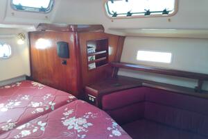 JerSea Girl  42ft Hunter Yacht For Sale
