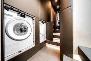 71ft Azimut Yacht For Sale