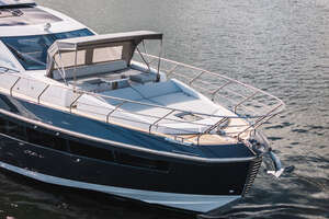 2022 Azimut S7 thumbnail 10