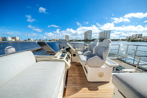 71ft Azimut Yacht For Sale