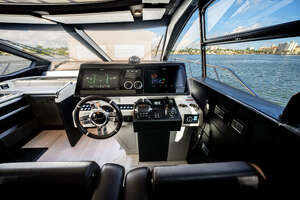 2022 Azimut S7 thumbnail 52