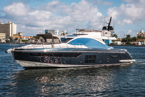 71ft Azimut Yacht For Sale