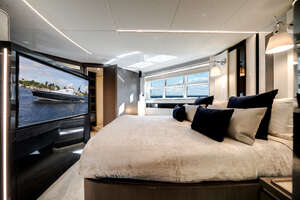 2022 Azimut S7 thumbnail 28