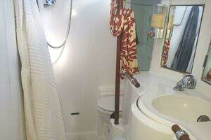 1997 Beneteau Oceanis thumbnail 15