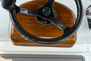 Valhalla 33 JUST ONE MORE - Exterior Helm